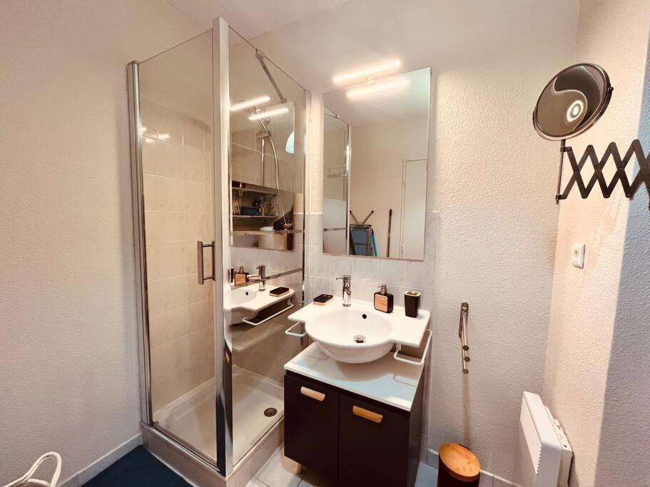 Apartamento Le Jean-Jaures / Joli Studio Nimes Exterior foto